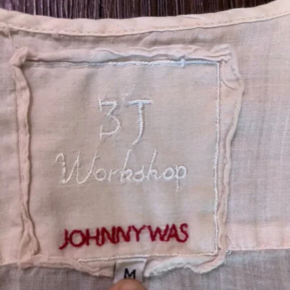 3J Workshop Johnny Was Embroidered Floral Boho Top Medium - Picture 2 of 6